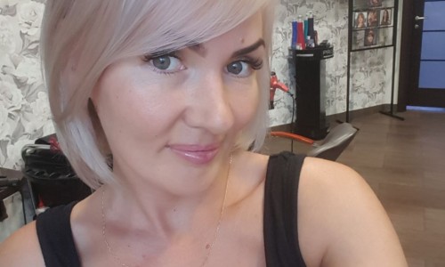 «Менять людей - это безумно интересно!» - Анастасия Лоскутова в рубрике «5 минут на знакомство»
