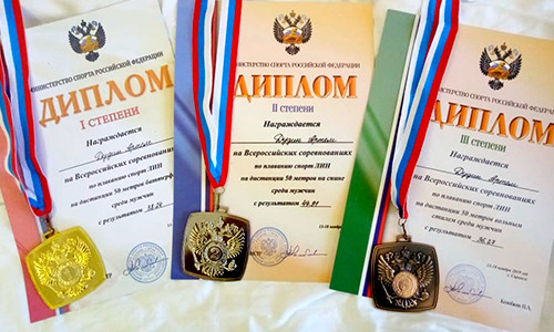 Три медали завоевал Дудин Артем на Чемпионате и Первенстве России по плаванию (ЛИН)